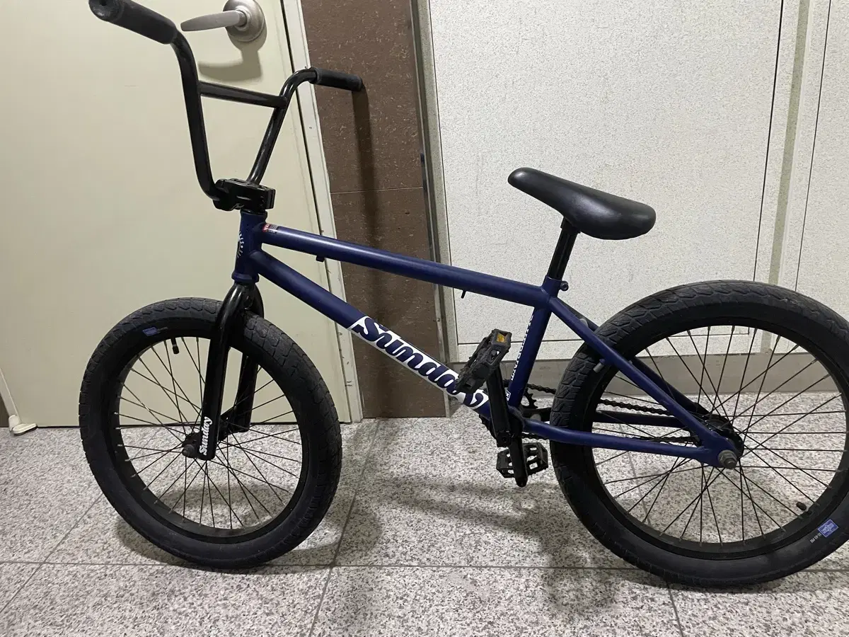 썬데이 bmx